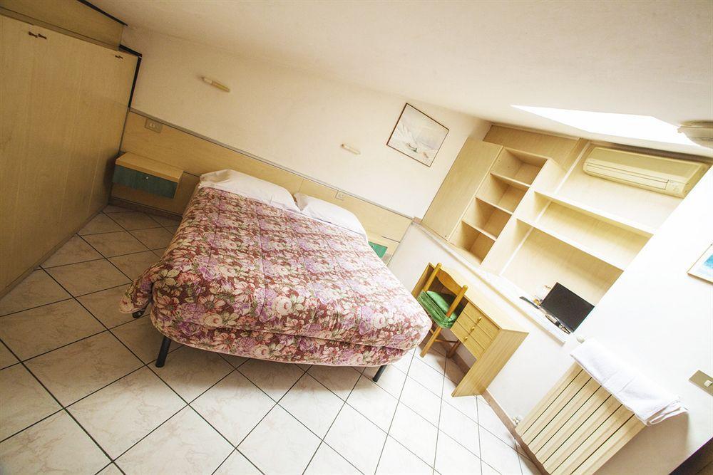Hotel Villa Il Castagno Флоренция Экстерьер фото